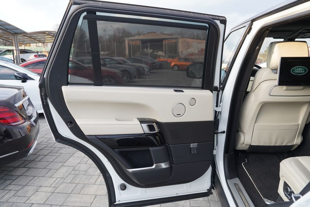 Land Rover Range Rover SUV / Terénní 4,4 l 250 kw