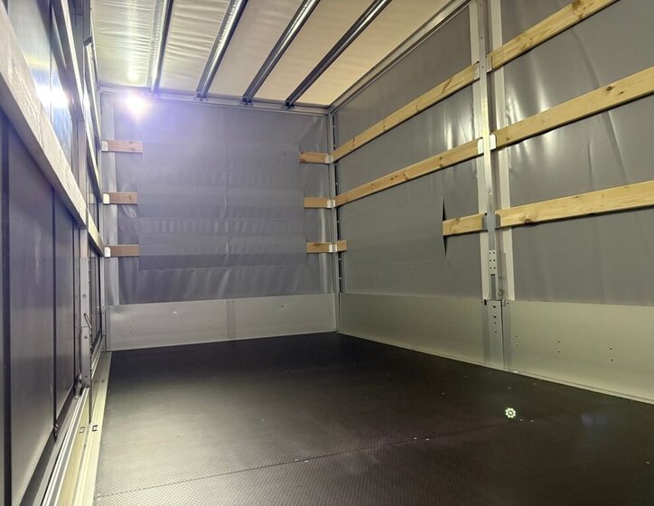 Mercedes-Benz Sprinter 5