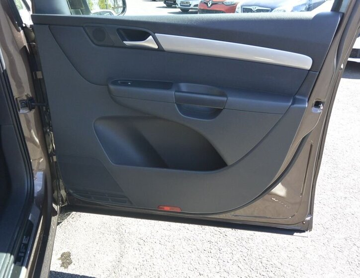 Volkswagen Sharan MPV 1,4 l 110 kw