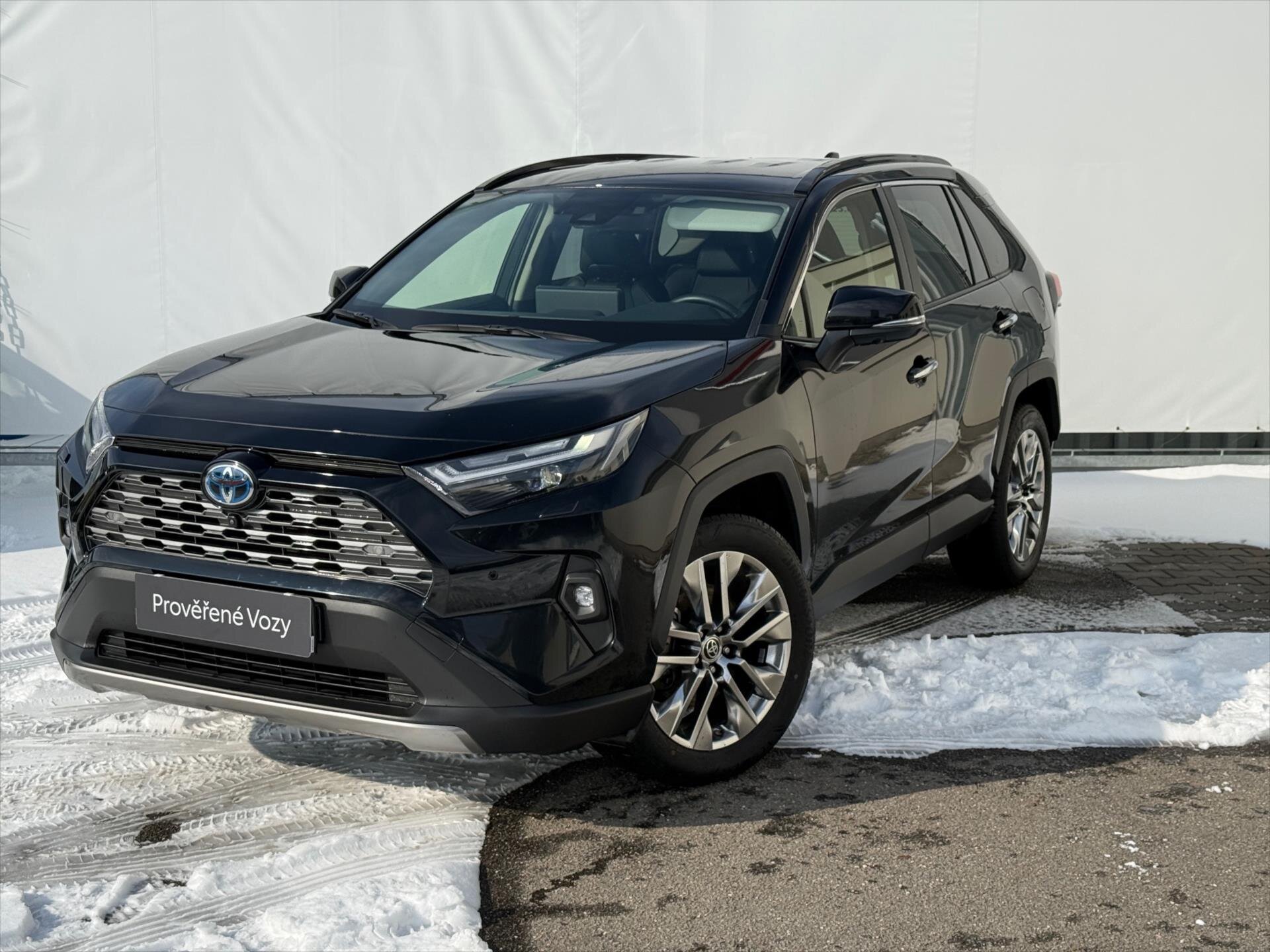 Toyota RAV4 SUV 2,5 l 131 kw