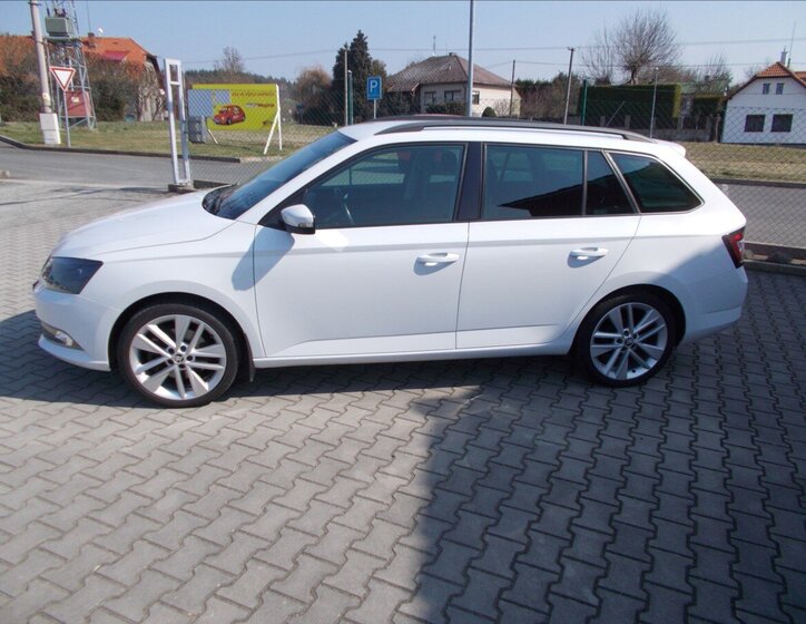 Škoda Fabia Kombi 1,2 l 81 kw