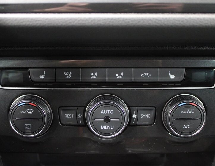 Volkswagen Tiguan 25