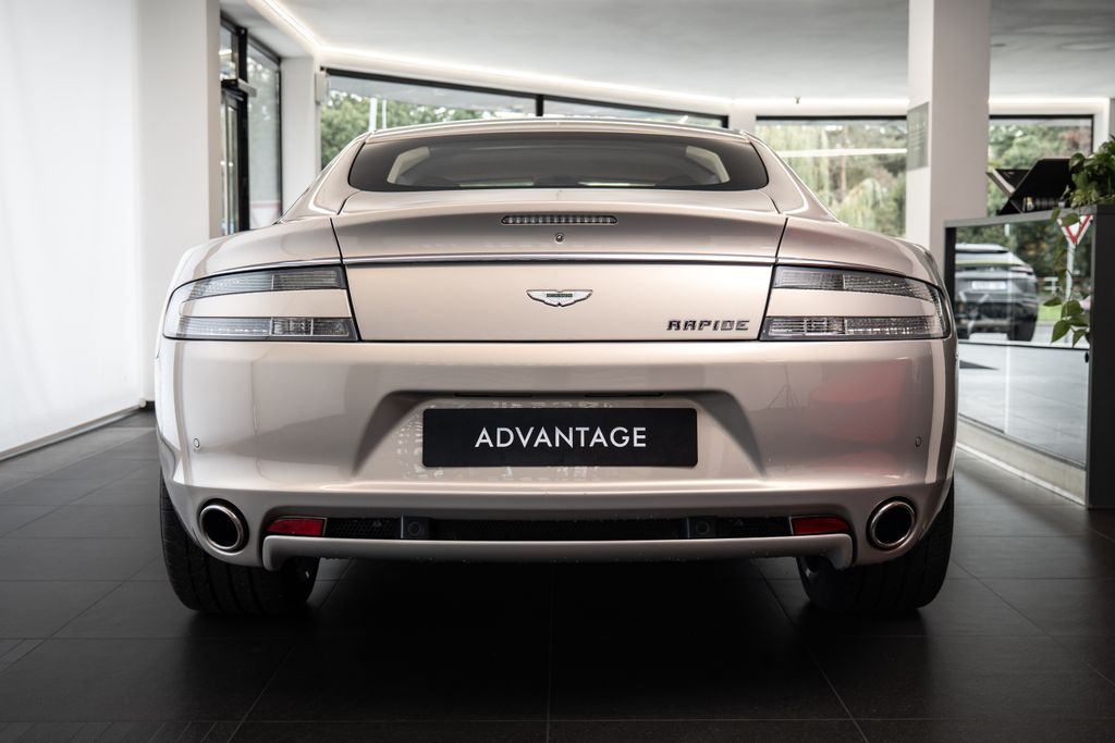 Aston Martin Rapide