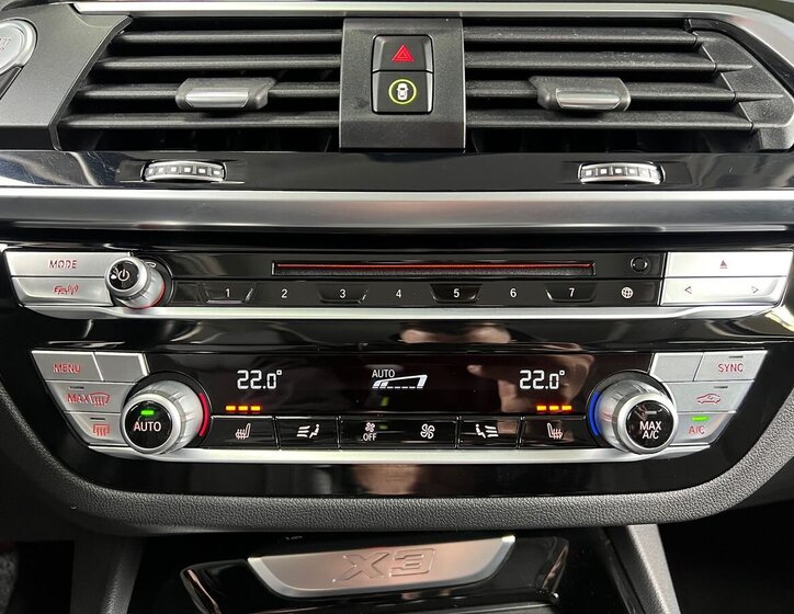 BMW X3 SUV / Terénní 3,0 l 195 kw