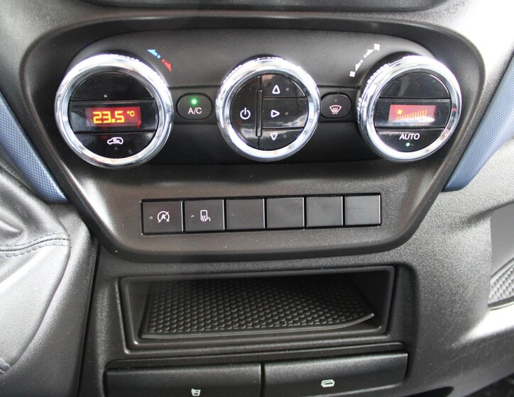 Iveco Daily Užitková 2,3 l 100 kw