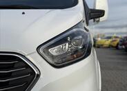 Ford Tourneo Custom 9