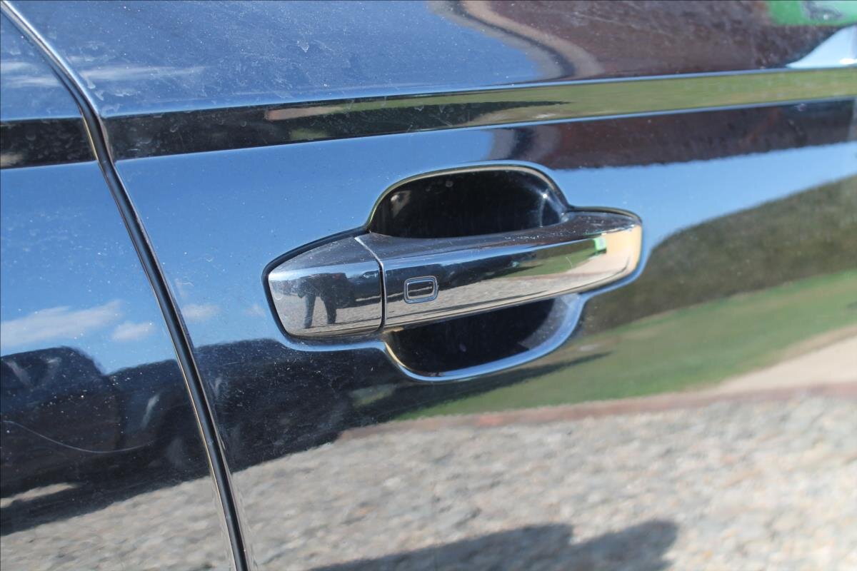 Audi A6 Kombi 2,0 l 140 kw