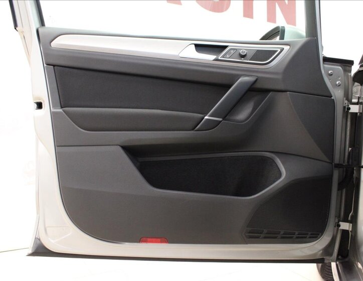 Volkswagen Golf Sportsvan Kombi 2,0 l 110 kw