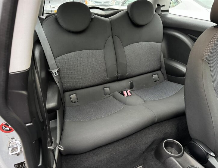 Mini Cooper Hatchback 1,6 l 88 kw