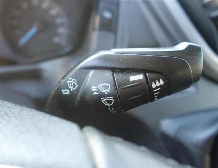 Ford Transit Ostatní 2,0 l 77 kw