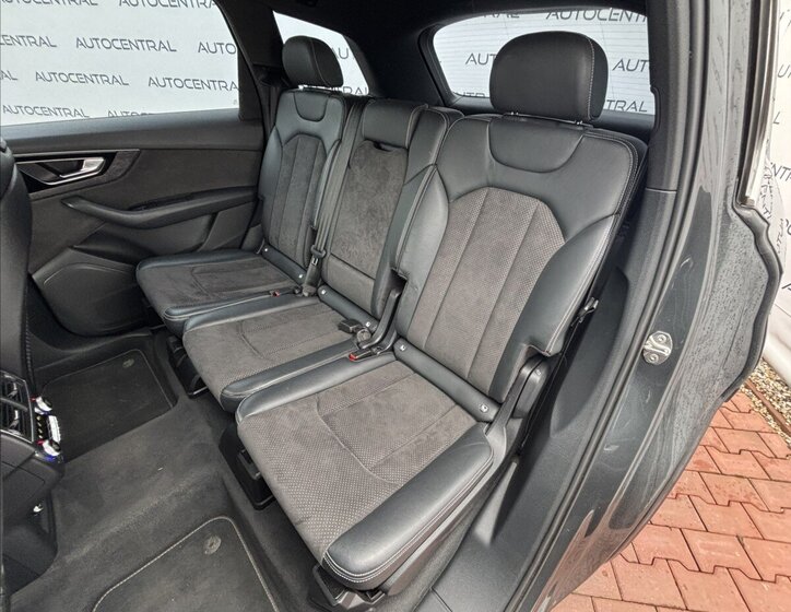 Audi Q7 SUV / Terénní 3,0 l 200 kw