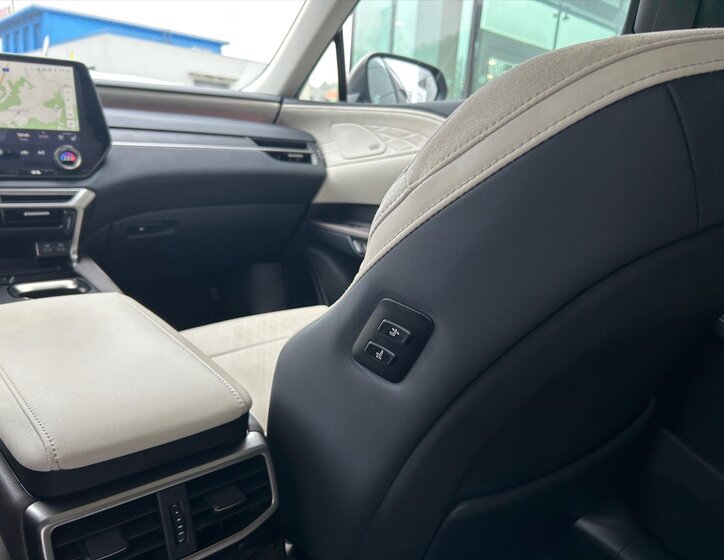 Lexus RX 350h SUV 2,5 l 140 kw