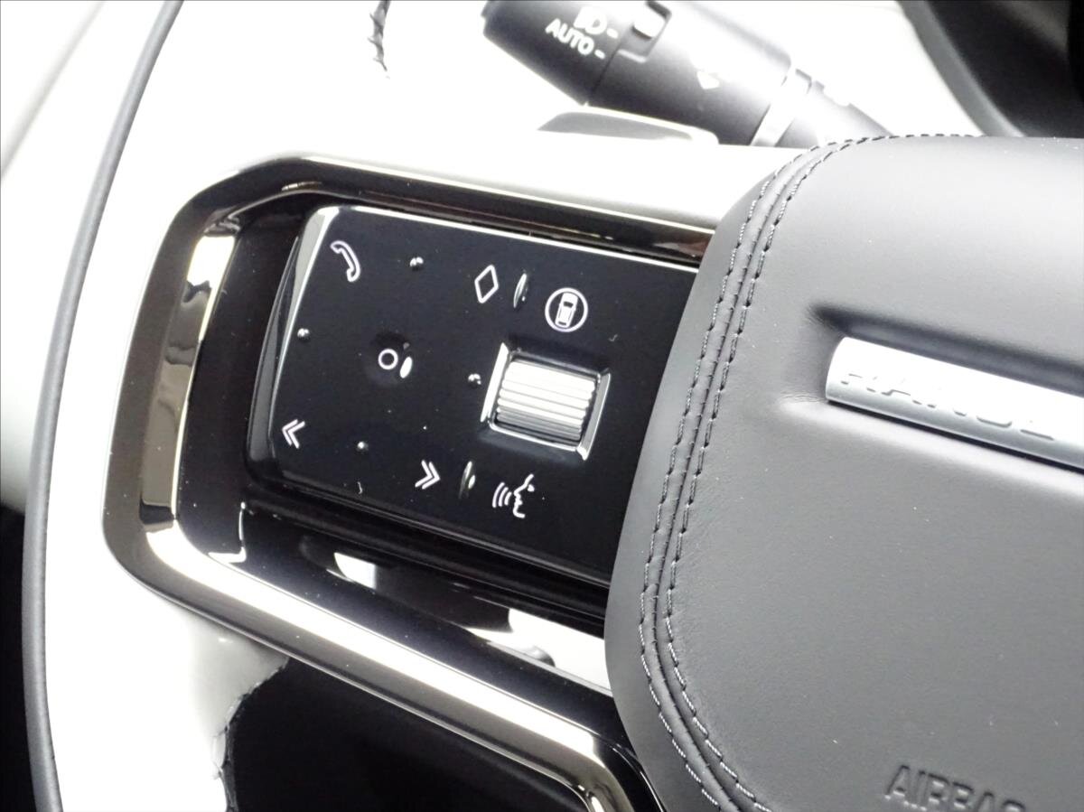 Land Rover Range Rover Velar SUV / Terénní 2,0 l 150 kw