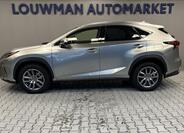 Lexus NX 300h 3