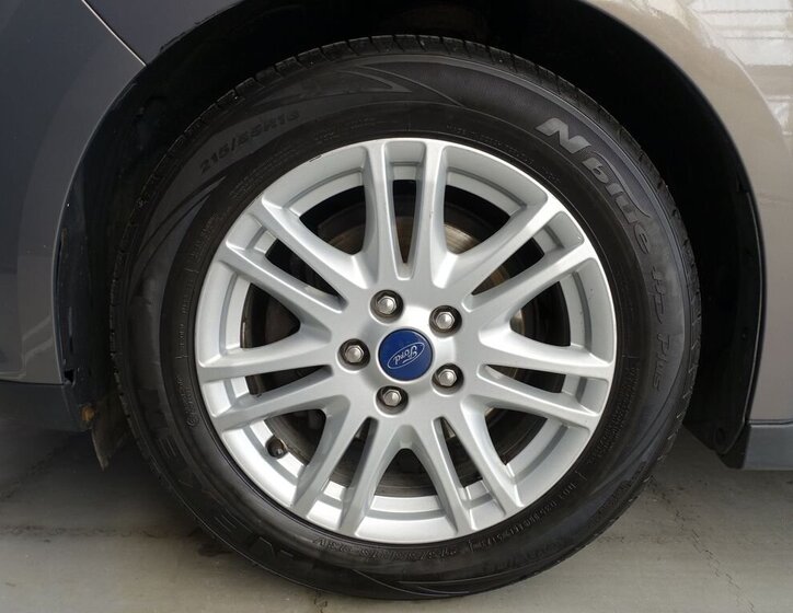 Ford C-MAX MPV 1,6 l 85 kw