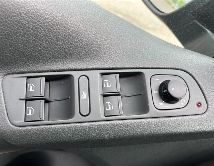 Volkswagen Tiguan SUV / Terénní 1,4 l 90 kw