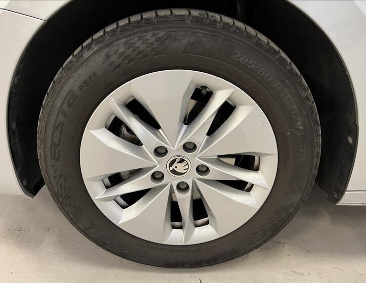 Škoda Octavia Kombi 1,5 l 110 kw