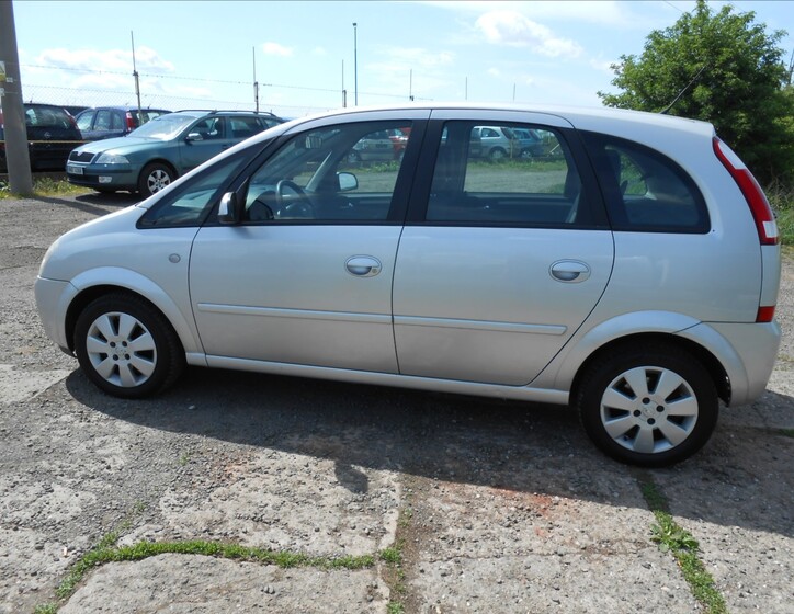 Opel Meriva 11