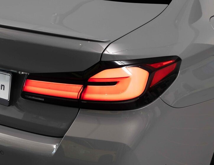 BMW Řada 5 Sedan / Limuzína 4,4 l 390 kw