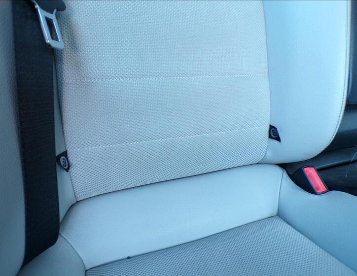 Mercedes-Benz Třídy E 21