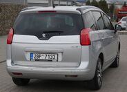 Peugeot 5008 10