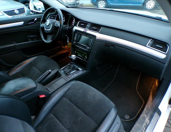 Škoda Superb 26
