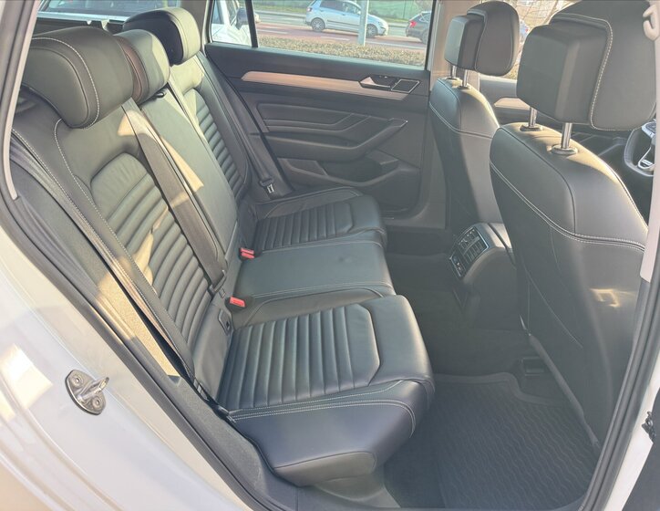 Volkswagen Passat Kombi 2,0 l 147 kw