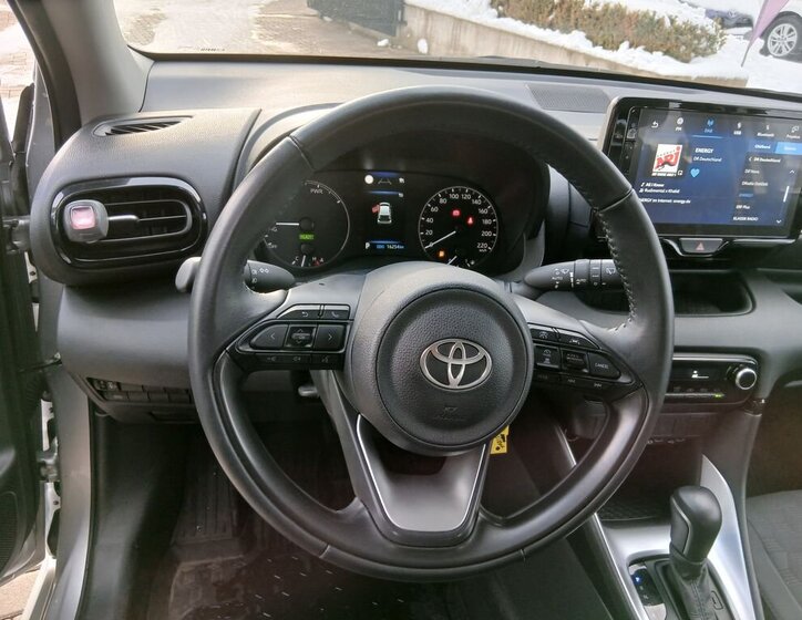 Toyota Yaris 17