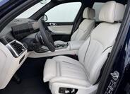 BMW X7 6