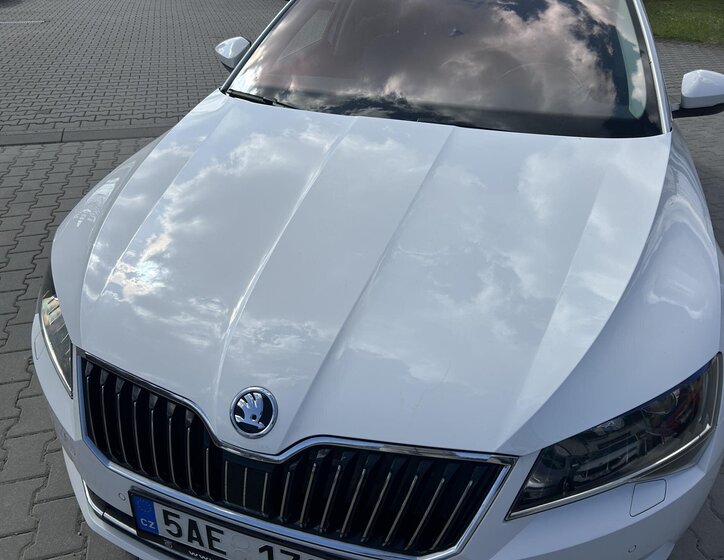 Škoda Superb Kombi 2,0 l 110 kw