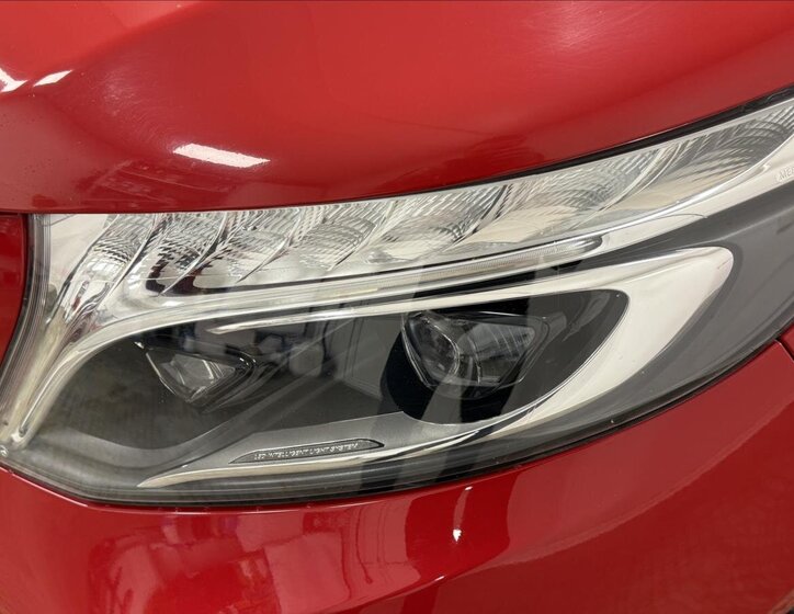 Mercedes-Benz Třídy V MPV 2,1 l 140 kw