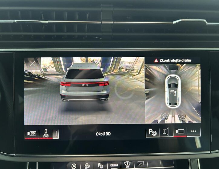 Audi Q8 SUV / Terénní 3,0 l 250 kw