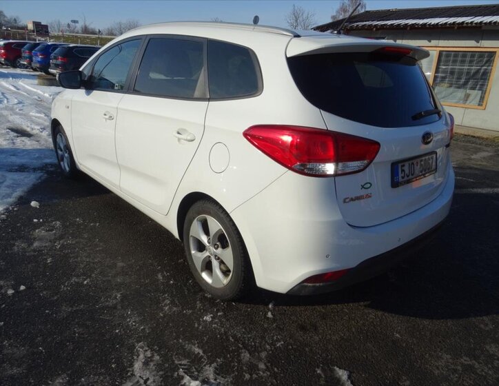 KIA Carens 7