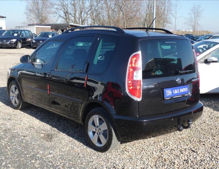 Škoda Roomster 6