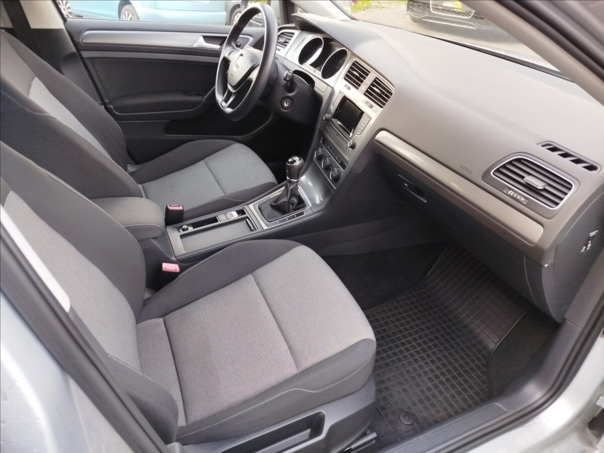 Volkswagen Golf Hatchback 1,4 l 90 kw