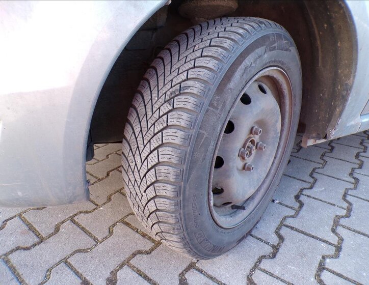 Dacia Logan Kombi 1,6 l 64 kw