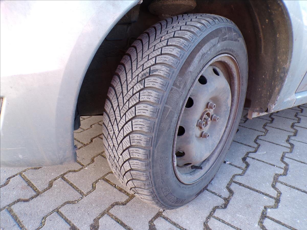 Dacia Logan Kombi 1,6 l 64 kw