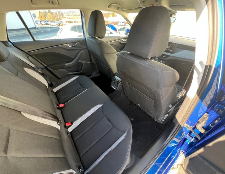 Škoda Scala Hatchback 1,0 l 85 kw