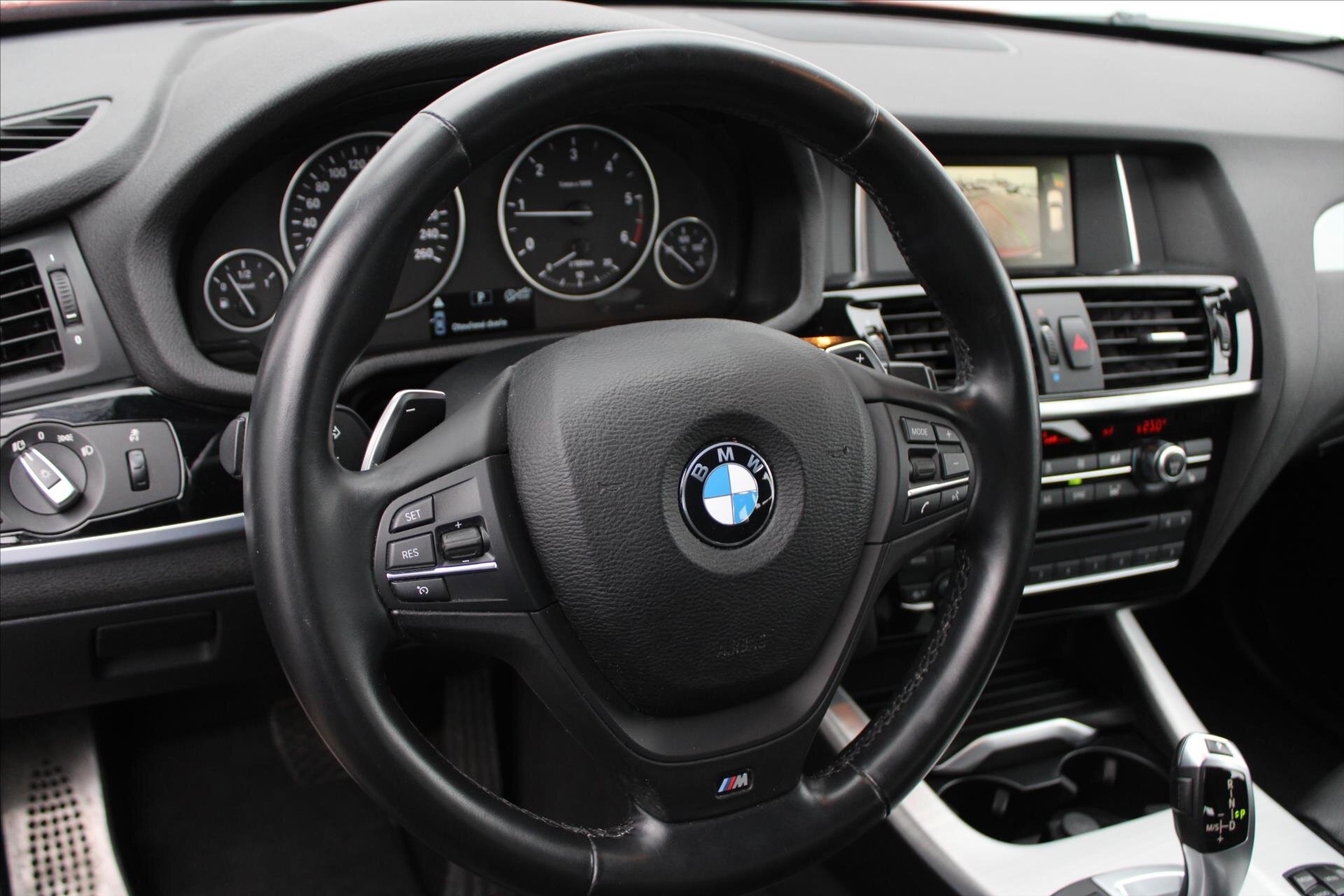 BMW X3 SUV 2,0 l 140 kw