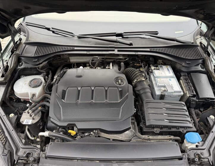 Škoda Superb Kombi 2,0 l 110 kw