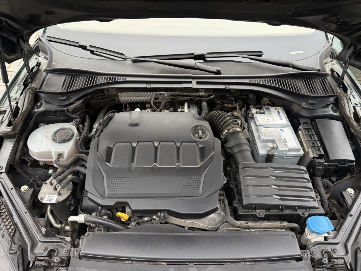 Škoda Superb Kombi 2,0 l 110 kw