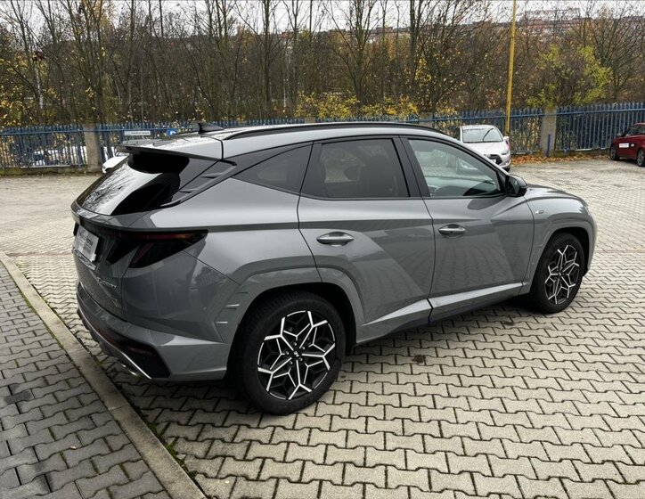 Hyundai Tucson SUV 1,6 l 132 kw