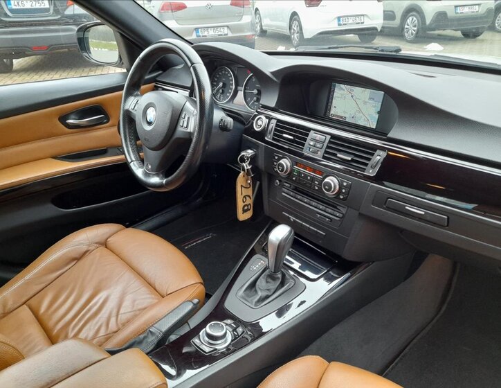 BMW Řada 3 Sedan 2,0 l 135 kw