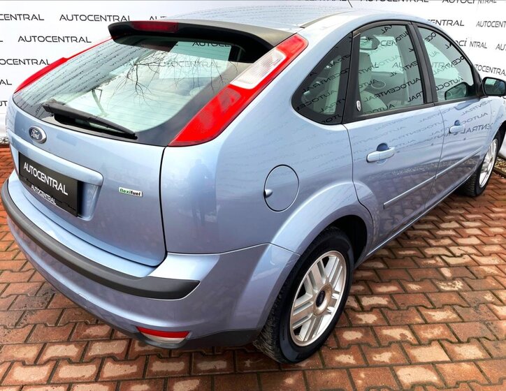 Ford Focus 9