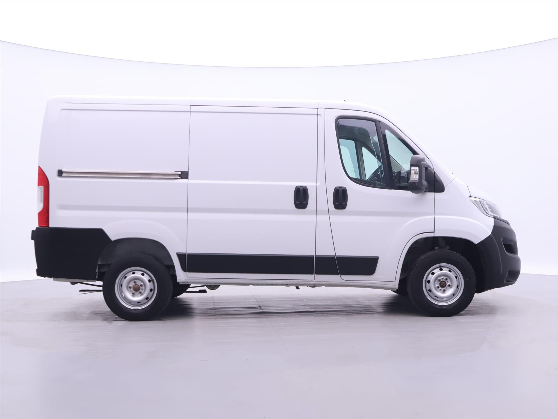 Opel Movano Skříň 2,2 l 88 kw