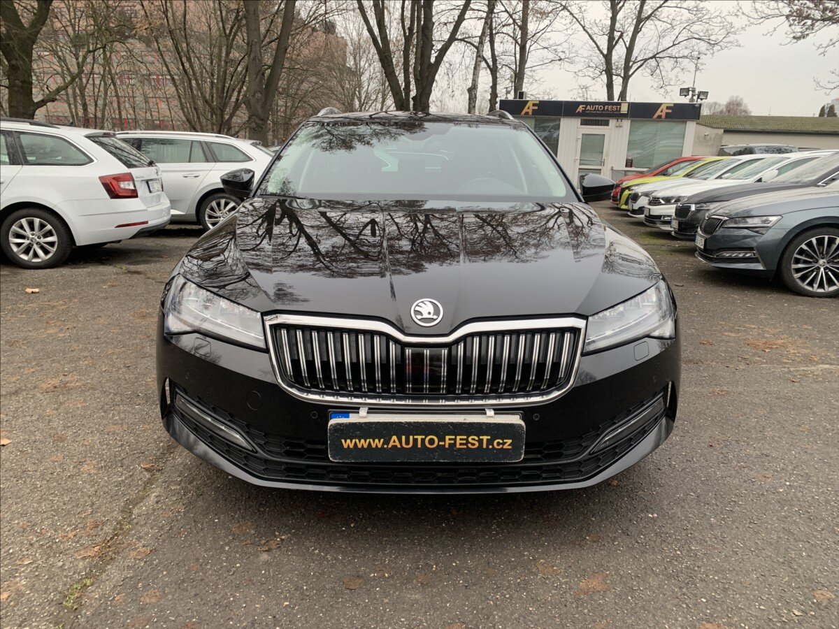 Škoda Superb