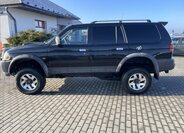 Mitsubishi Pajero 35