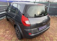 Renault Scénic Kombi 1,5 l 63 kw