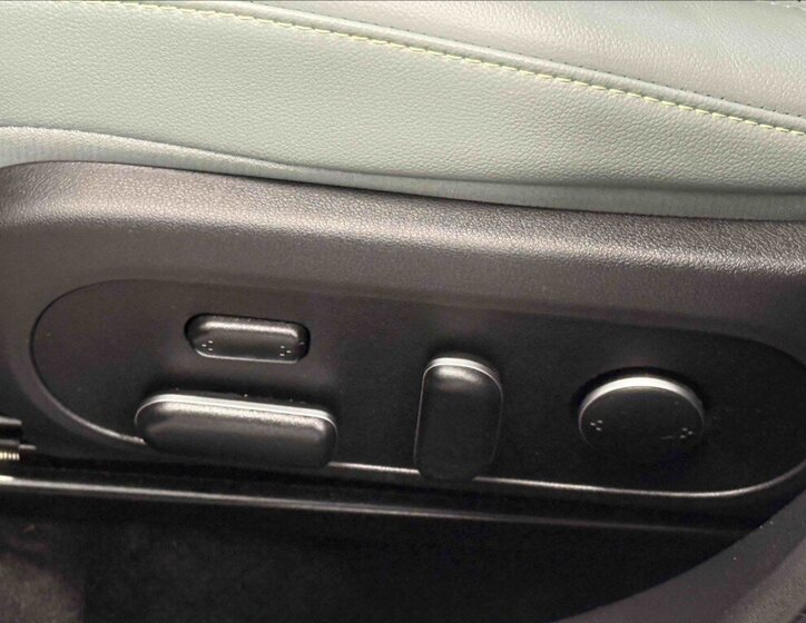 Hyundai Kona SUV 998,0 88 kw