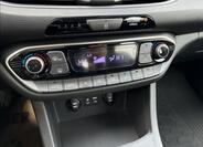 Hyundai i30 22